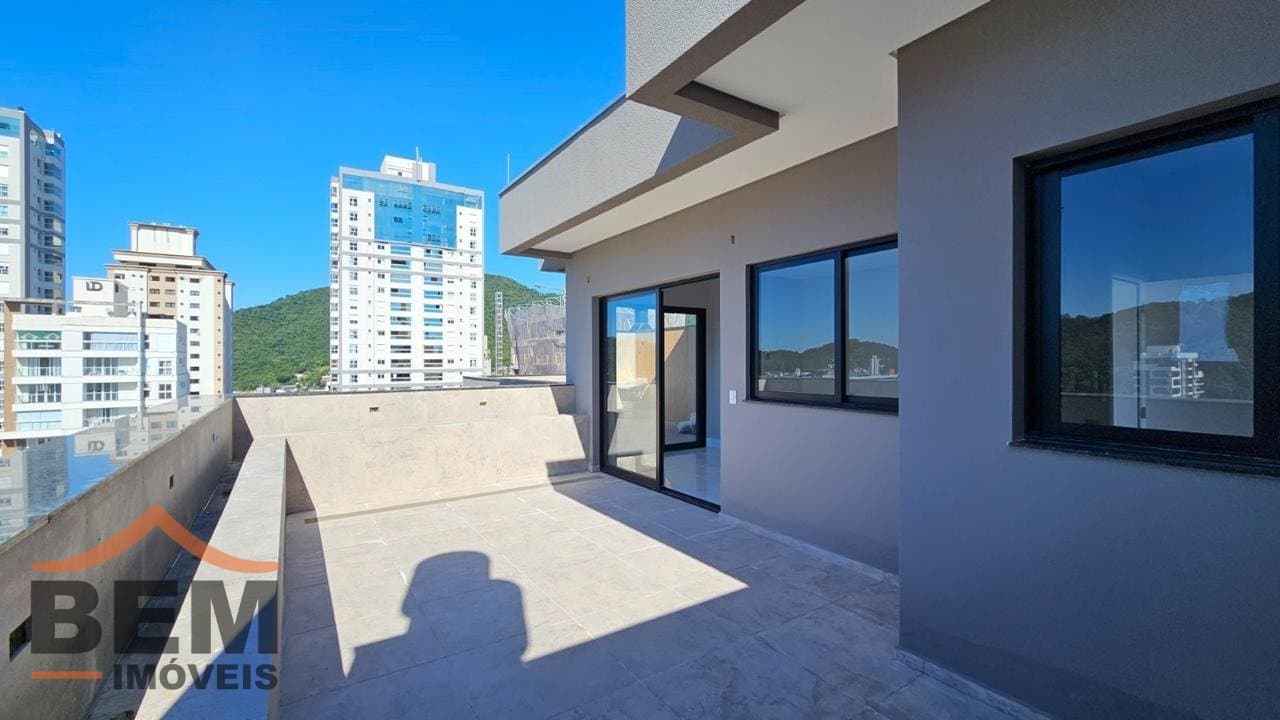 Apartamento Duplex para Locação com 3 quartos sendo 3 suítes, 3 vagas no bairro Fazenda em Itajaí/SC: 45 - VISTA  DA SACADA