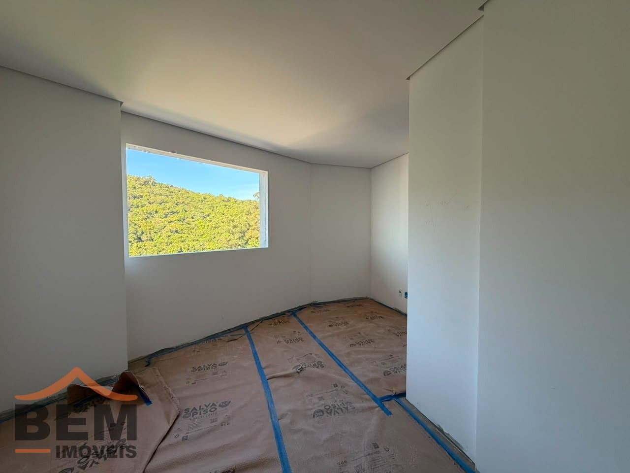 Apartamento à Venda com 3 quartos sendo 1 suíte, 2 vagas no bairro Fazenda em Itajai/SC