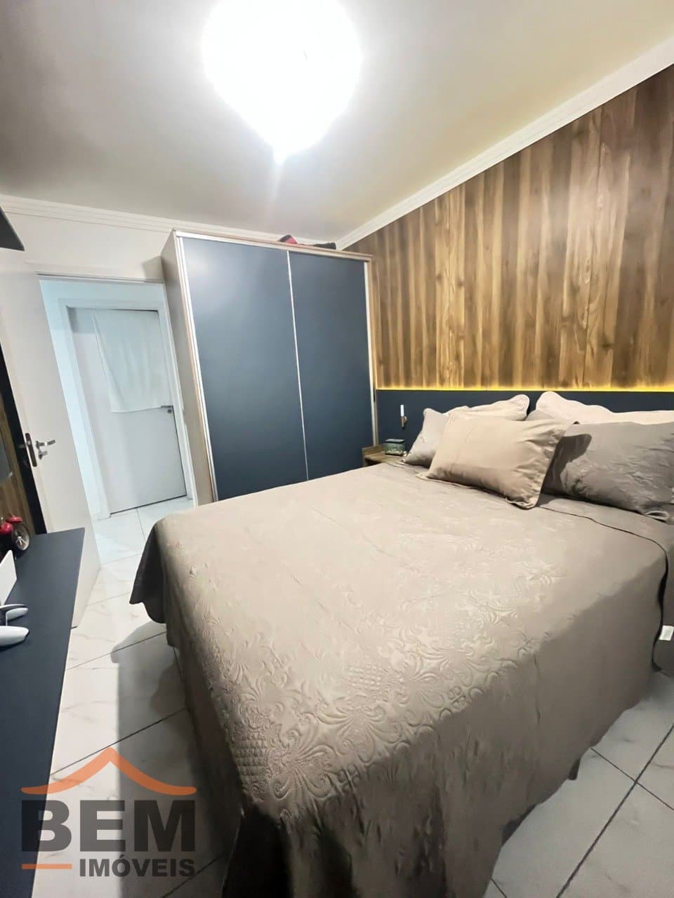 Apartamento à Venda com 2 quartos, 1 vaga no bairro Cedros em Camboriú/SC: bf0dbf03-3fac-427b-b063-d5411e5c3f88