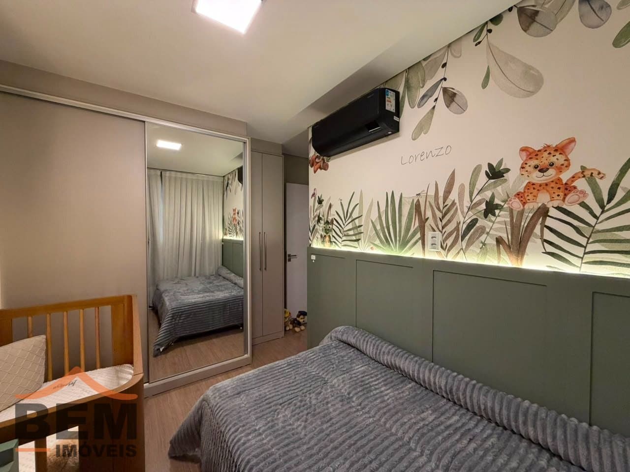 Apartamento à Venda com 3 quartos sendo 1 suíte, 2 vagas no bairro São João em Itajai/SC