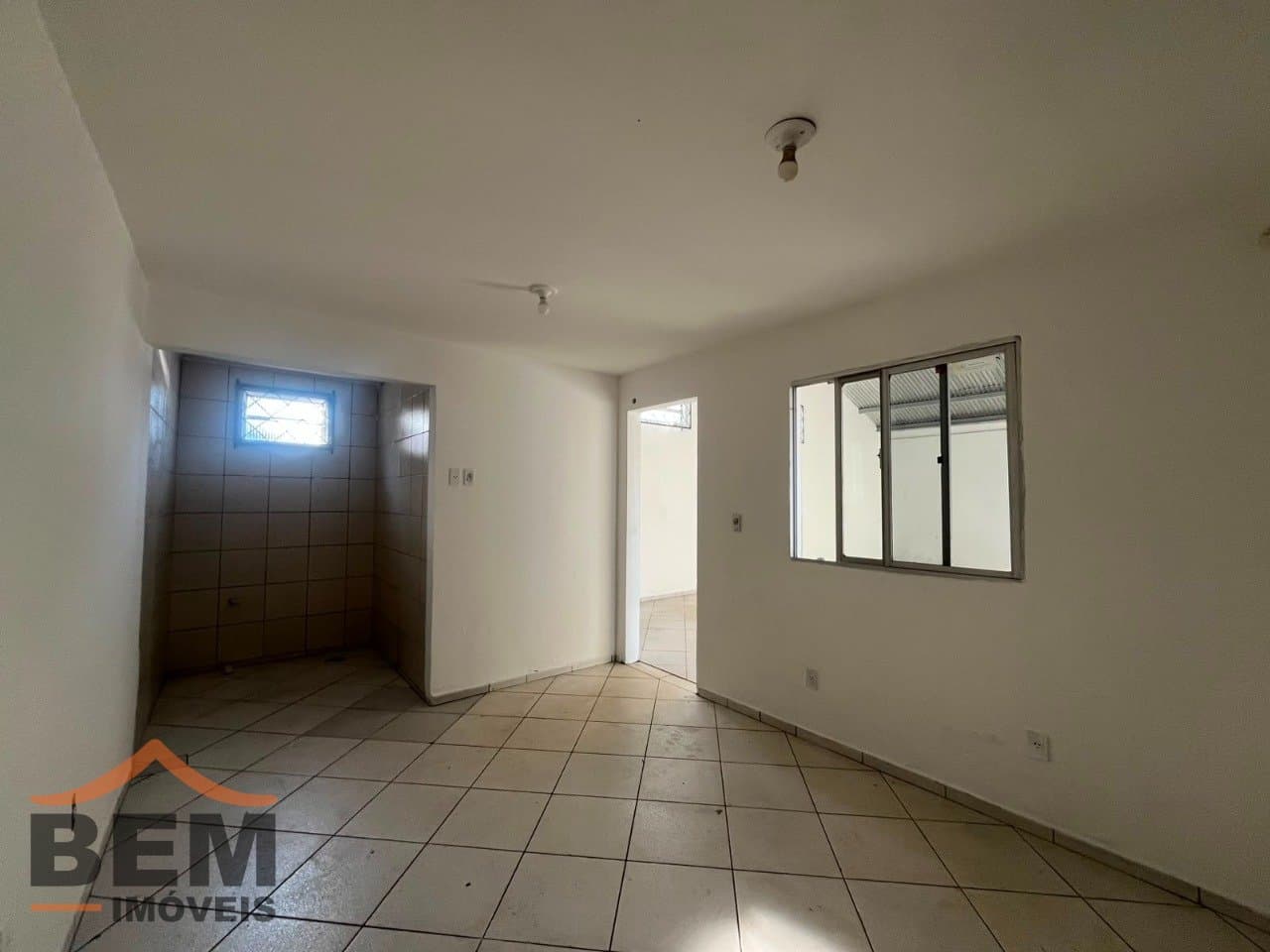 Galpão para Locação no bairro Fazenda em Itajaí/SC: 9 - ESCRITÓRIO