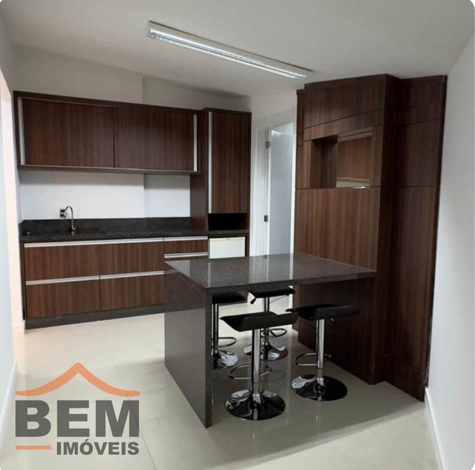 Sala Comercial para Locação no bairro Pioneiros em Balneário Camboriú/SC: 08-COZINHA