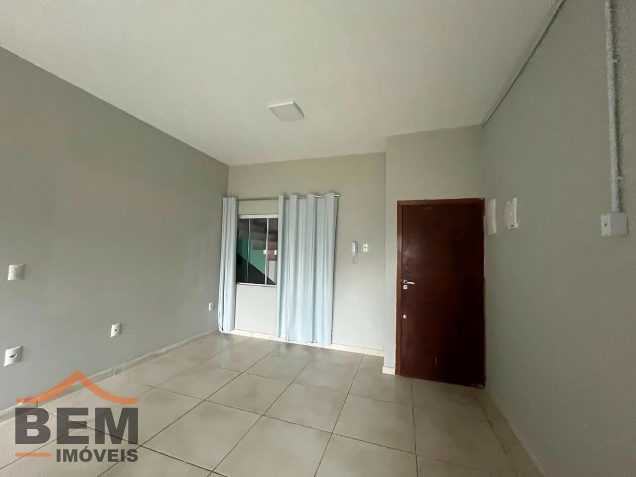 Apartamento para Locação com 2 quartos, 1 vaga no bairro Dom Bosco em Itajaí/SC