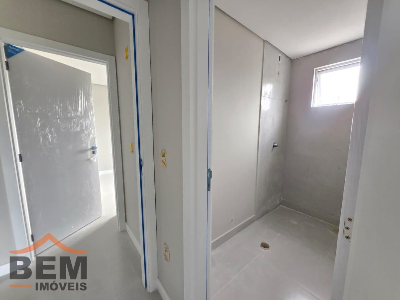 Apartamento à venda no Tabuleiro, Camboriú: BANHEIRO
