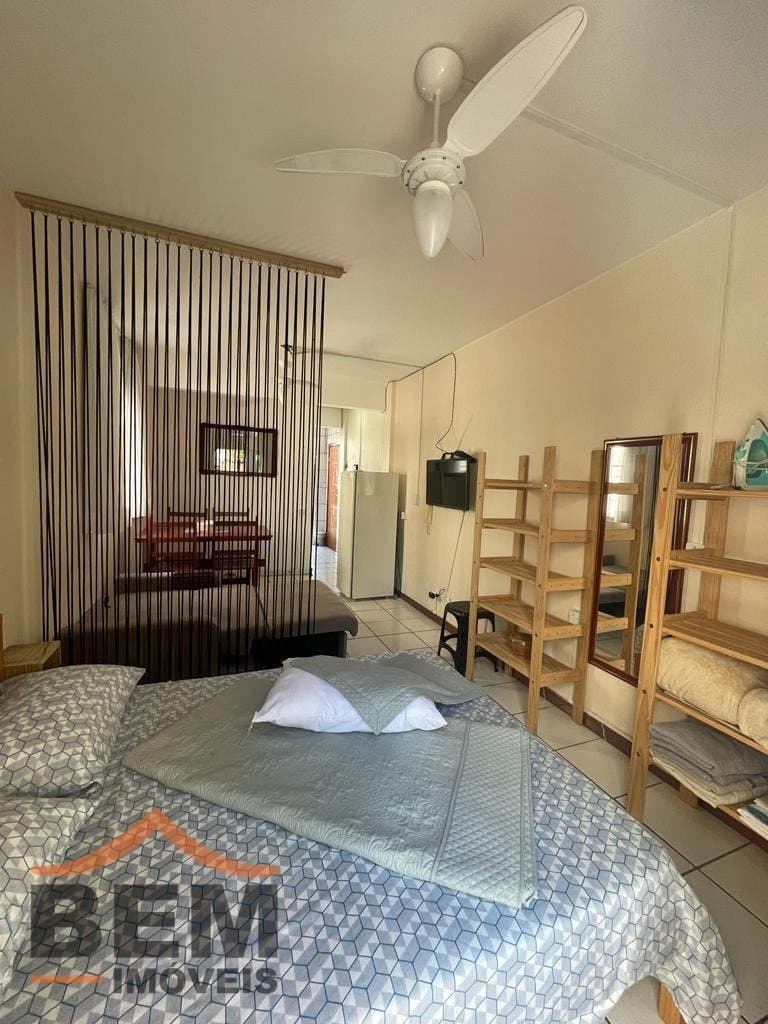 Apartamento para Locação com 1 quarto no bairro Centro em Balneário Camboriú/SC: 08-DORMITÓRIO