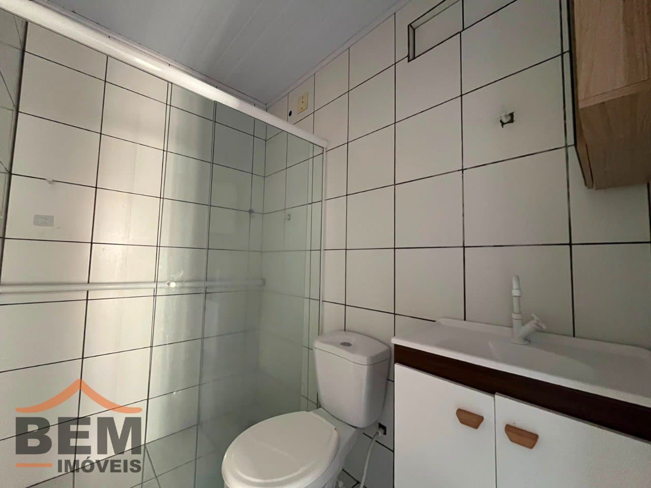 Apartamento para Locação com 2 quartos, 1 vaga no bairro Cidade Nova em Itajaí/SC: 13 - BANHEIRO