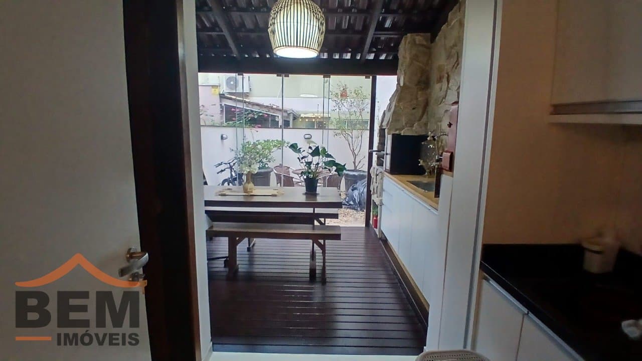 Casa à venda no Centro de Camboriú