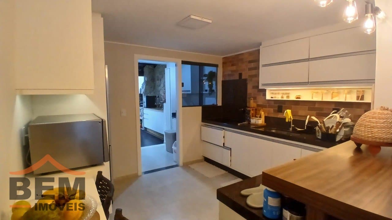 Casa à venda no Centro de Camboriú
