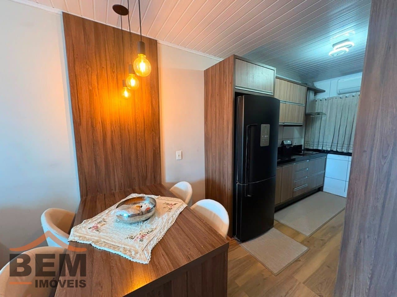 Casa para aluguel em Espinheiros, Itajaí: 6 - COZINHA 