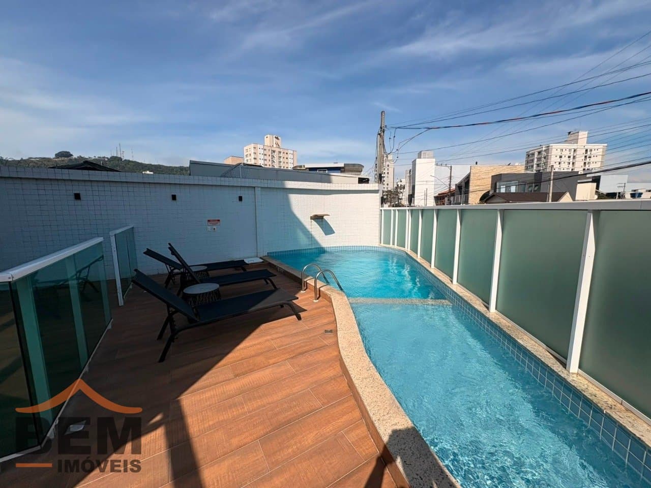 Apartamento para aluguel em Itajaí: 5 - PISCINA 
