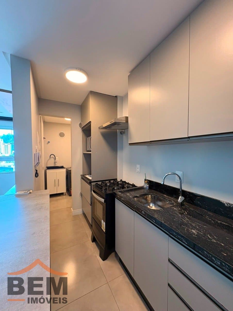 Apartamento para aluguel em Itajaí: 6 - COZINHA 