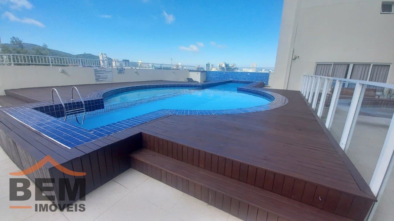 Apartamento à venda 02 dormitórios, 01 suíte, 01 vaga, bairro Dom Bosco - Itajaí/SC