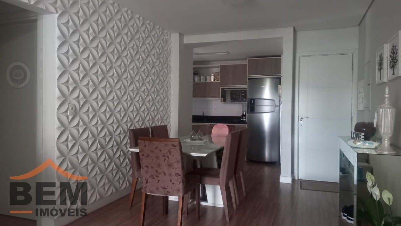 Apartamento à venda 02 dormitórios, 01 suíte, 01 vaga, bairro Dom Bosco - Itajaí/SC