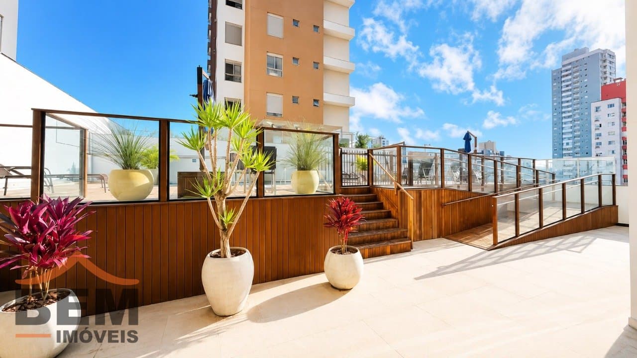 Apartamento à venda com 03 dormitórios sendo 01 suíte, no Centro - Itajaí/SC