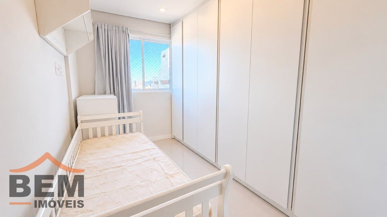 Apartamento à venda com 03 dormitórios sendo 01 suíte, no Centro - Itajaí/SC