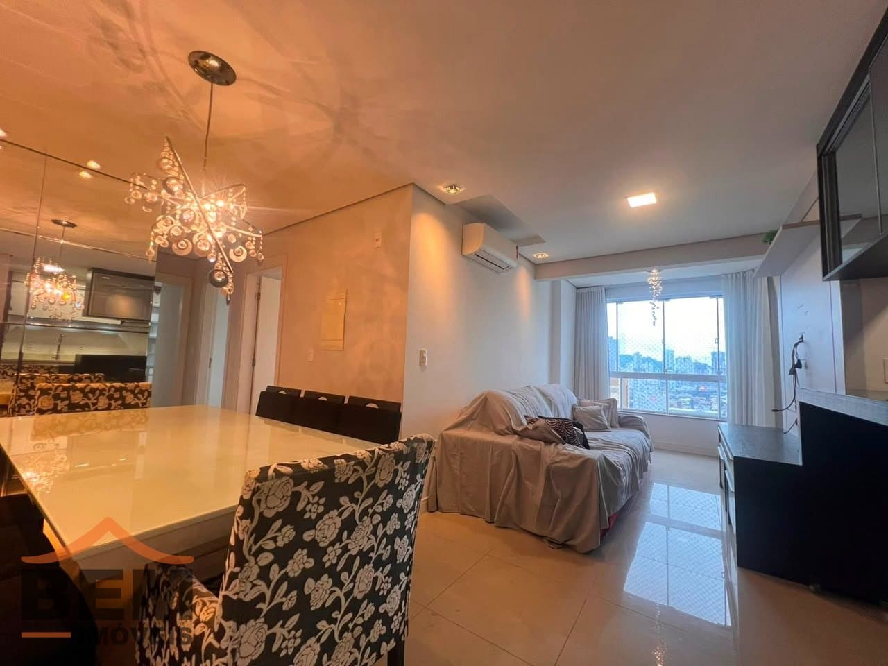 ApApartamento à venda e para locação com 3 quartos e 84 m² no bairro Centro, em Itajaí