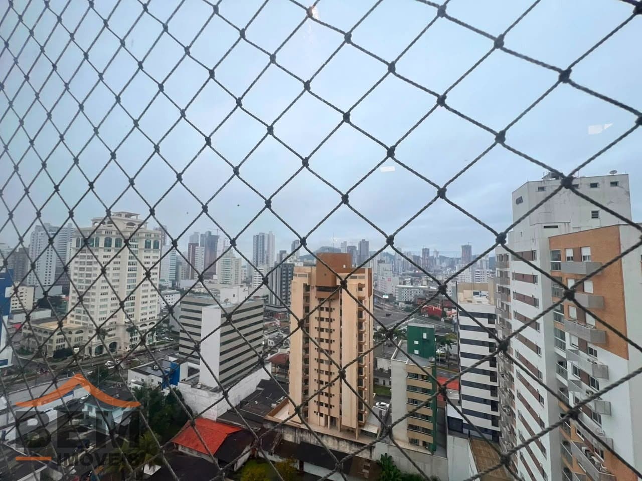 ApApartamento à venda e para locação com 3 quartos e 84 m² no bairro Centro, em Itajaí