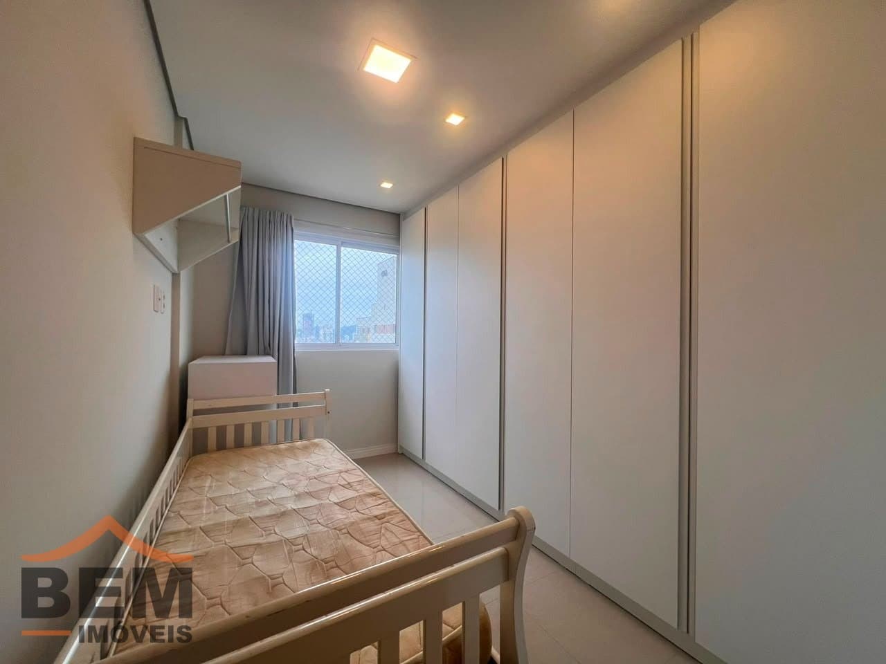 ApApartamento à venda e para locação com 3 quartos e 84 m² no bairro Centro, em Itajaí
