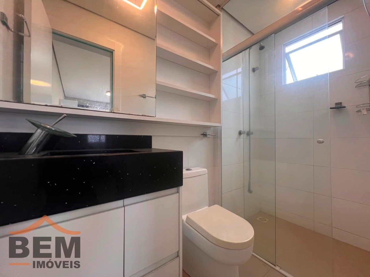 ApApartamento à venda e para locação com 3 quartos e 84 m² no bairro Centro, em Itajaí