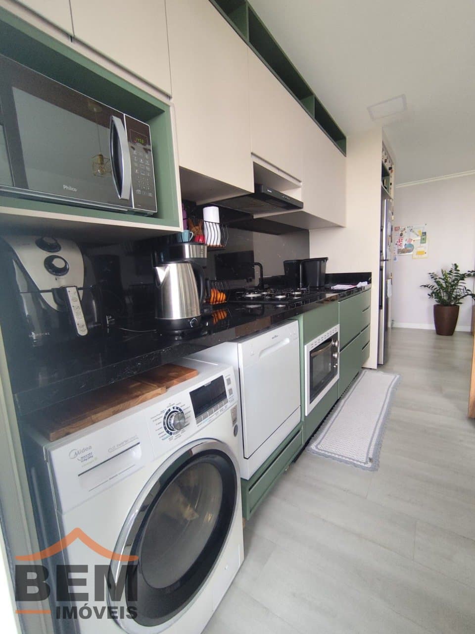 Apartamento à venda com 03 dormitórios sendo 01 suíte no bairro São Vicente en Itajaí - SC