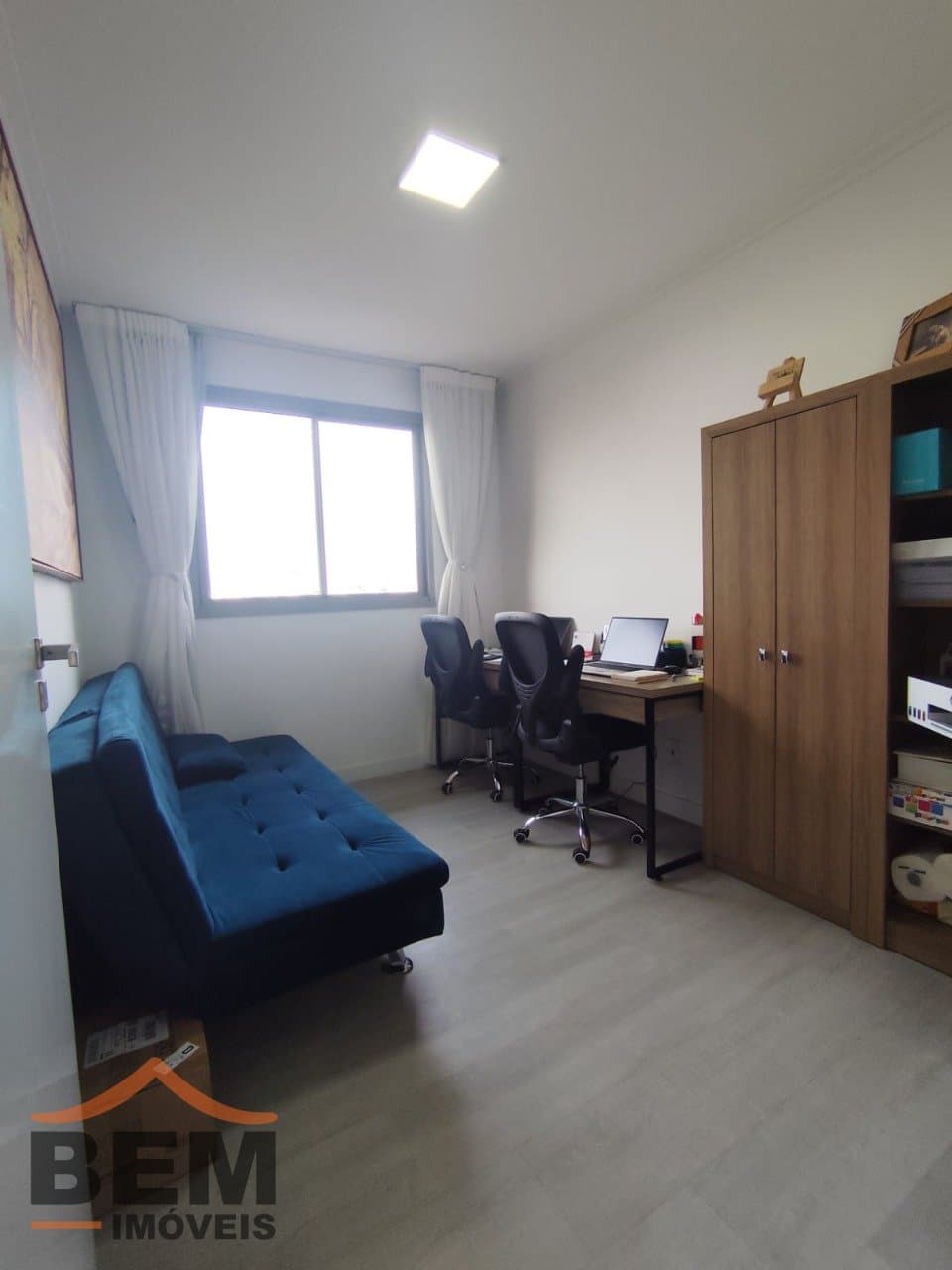 Apartamento à venda com 03 dormitórios sendo 01 suíte no bairro São Vicente en Itajaí - SC