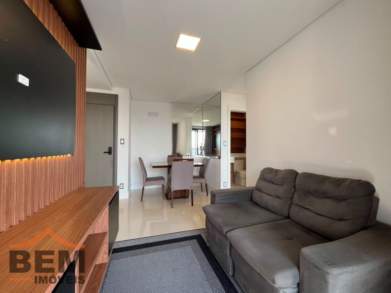 Apartamento para aluguel em Itajaí - Ressacada