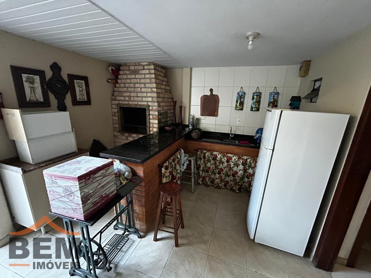 Casa à venda com 3 dormitórios sendo 1 suíte no bairro São Judas em Itajaí  - SC