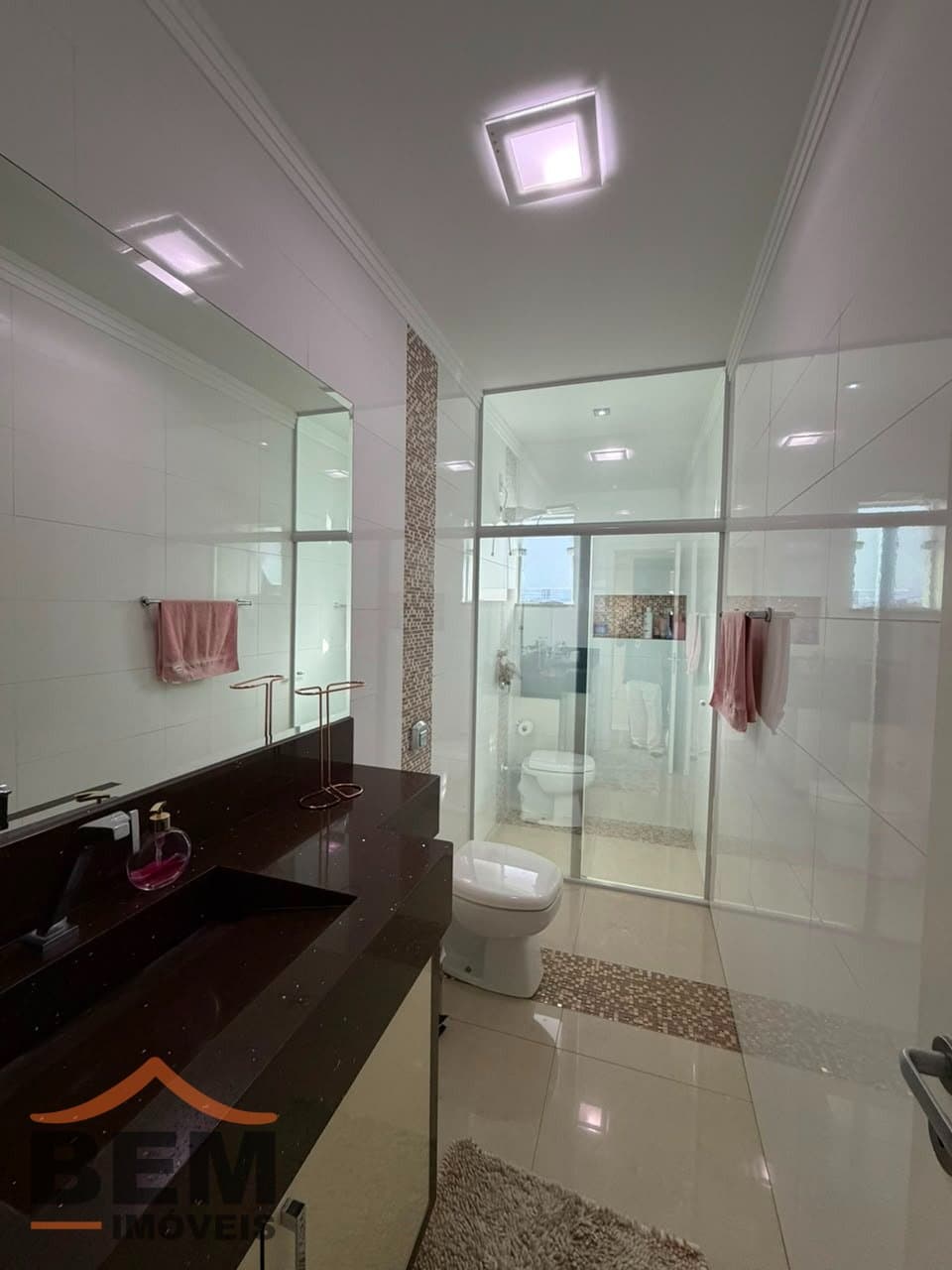 Casa Triplex à venda com 03 dormitórios no bairro Dom Bosco em Itajaí - SC