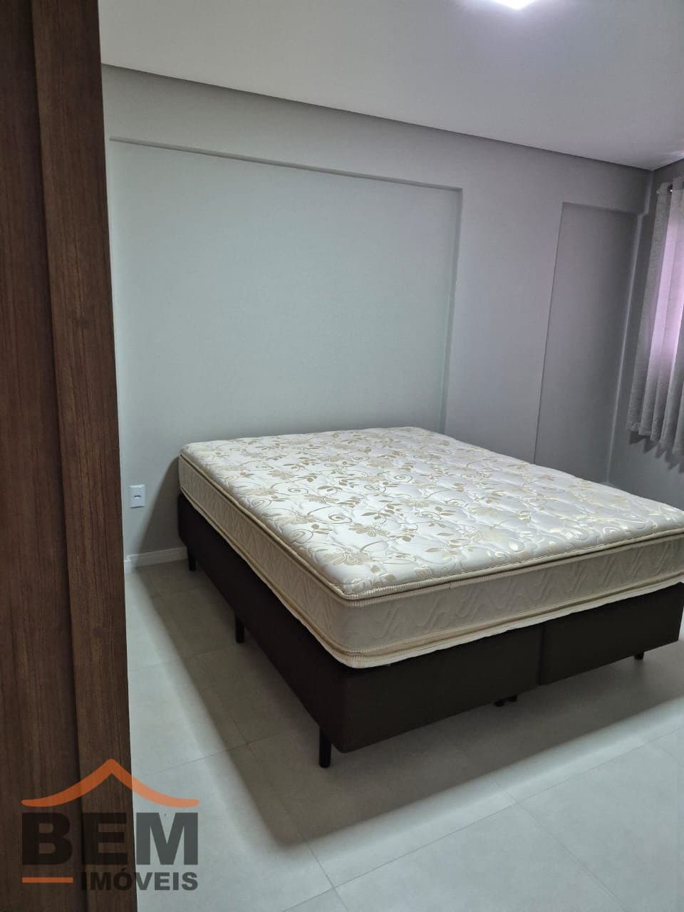 Apartamento para Locação com 1 quarto e 49m² no bairro Fazenda, em Itajaí - SC