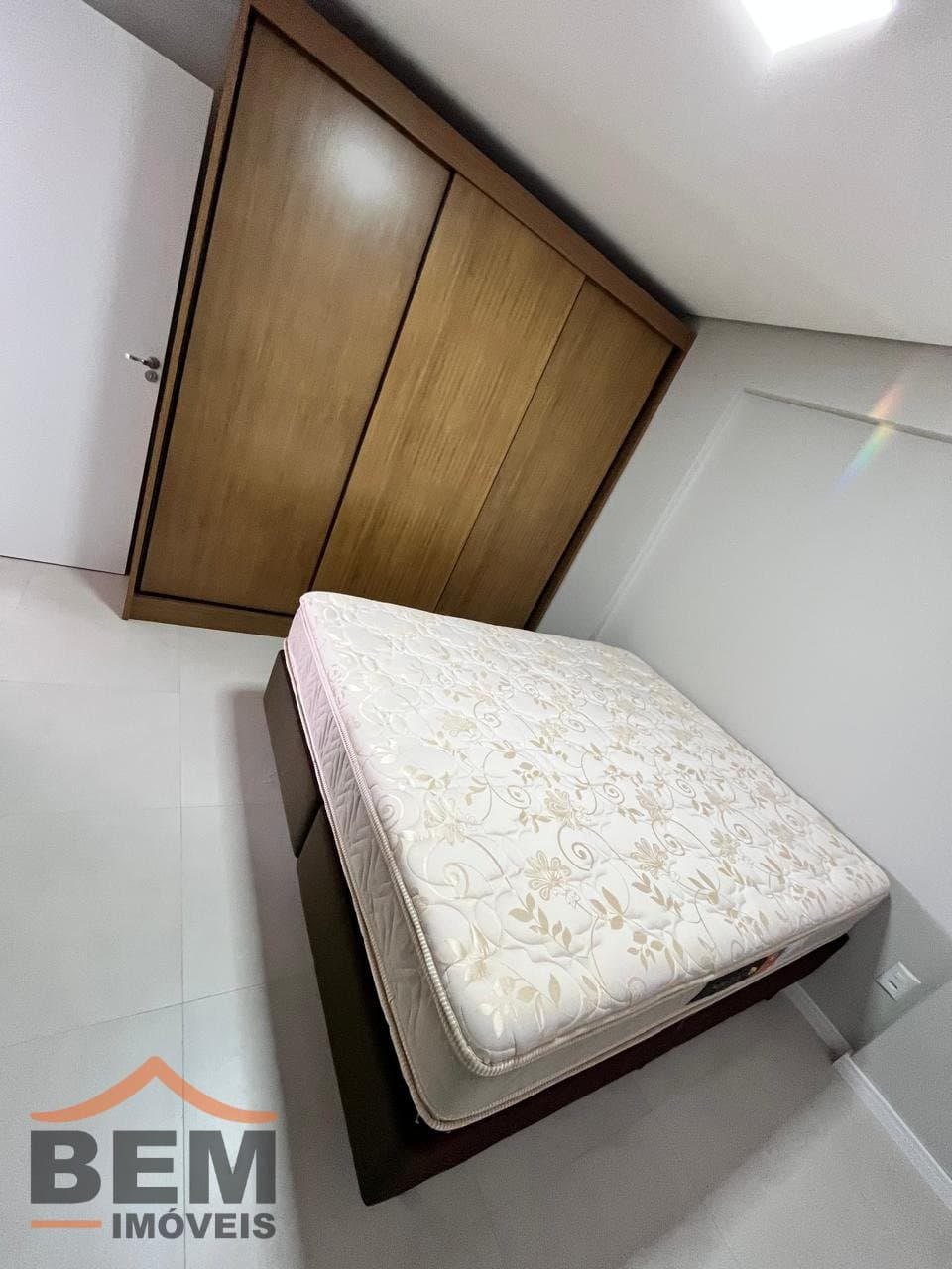 Apartamento para Locação com 1 quarto e 49m² no bairro Fazenda, em Itajaí - SC