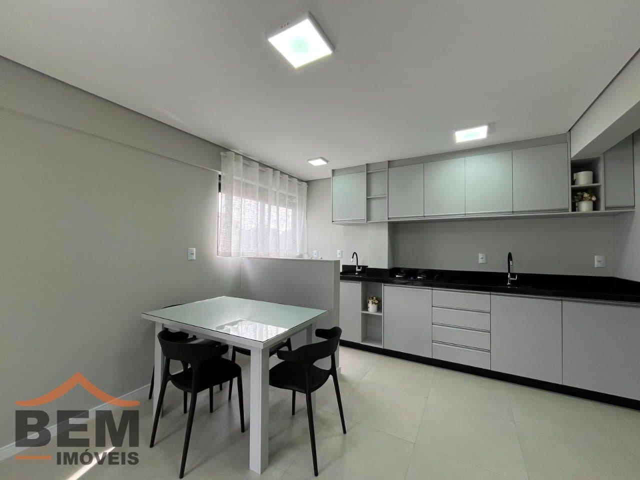 Apartamento para aluguel em Itajaí - Fazenda
