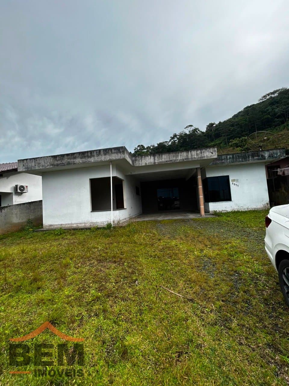Terreno à venda com 496m² no bairro Espinheiros em Itajaí - SC