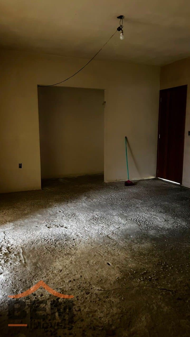 Terreno à venda com 496m² no bairro Espinheiros em Itajaí - SC
