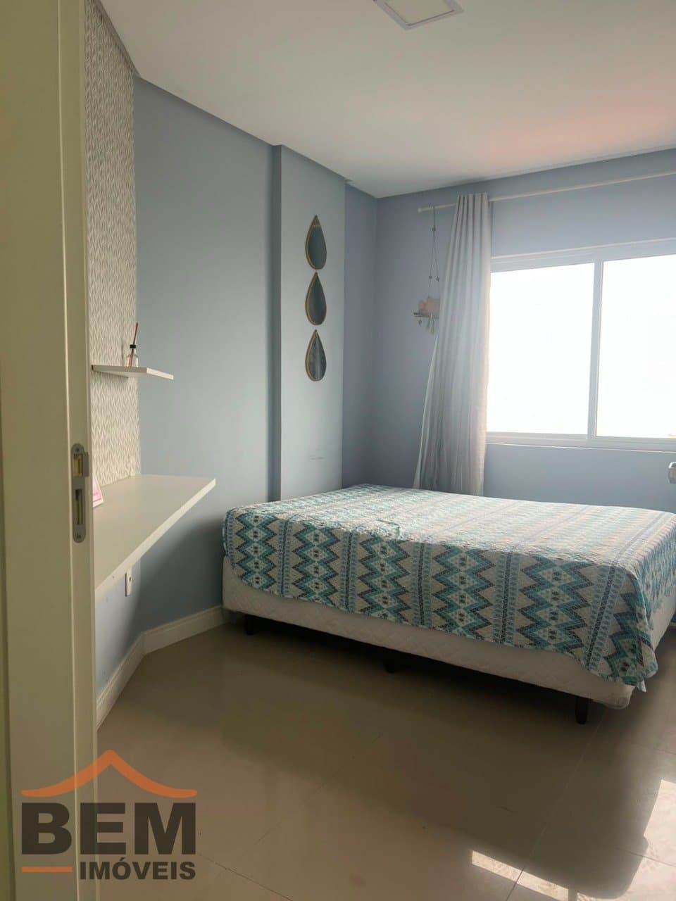 Apartamento à venda com 03 dormitórios no bairro Centro em Navegantes - SC