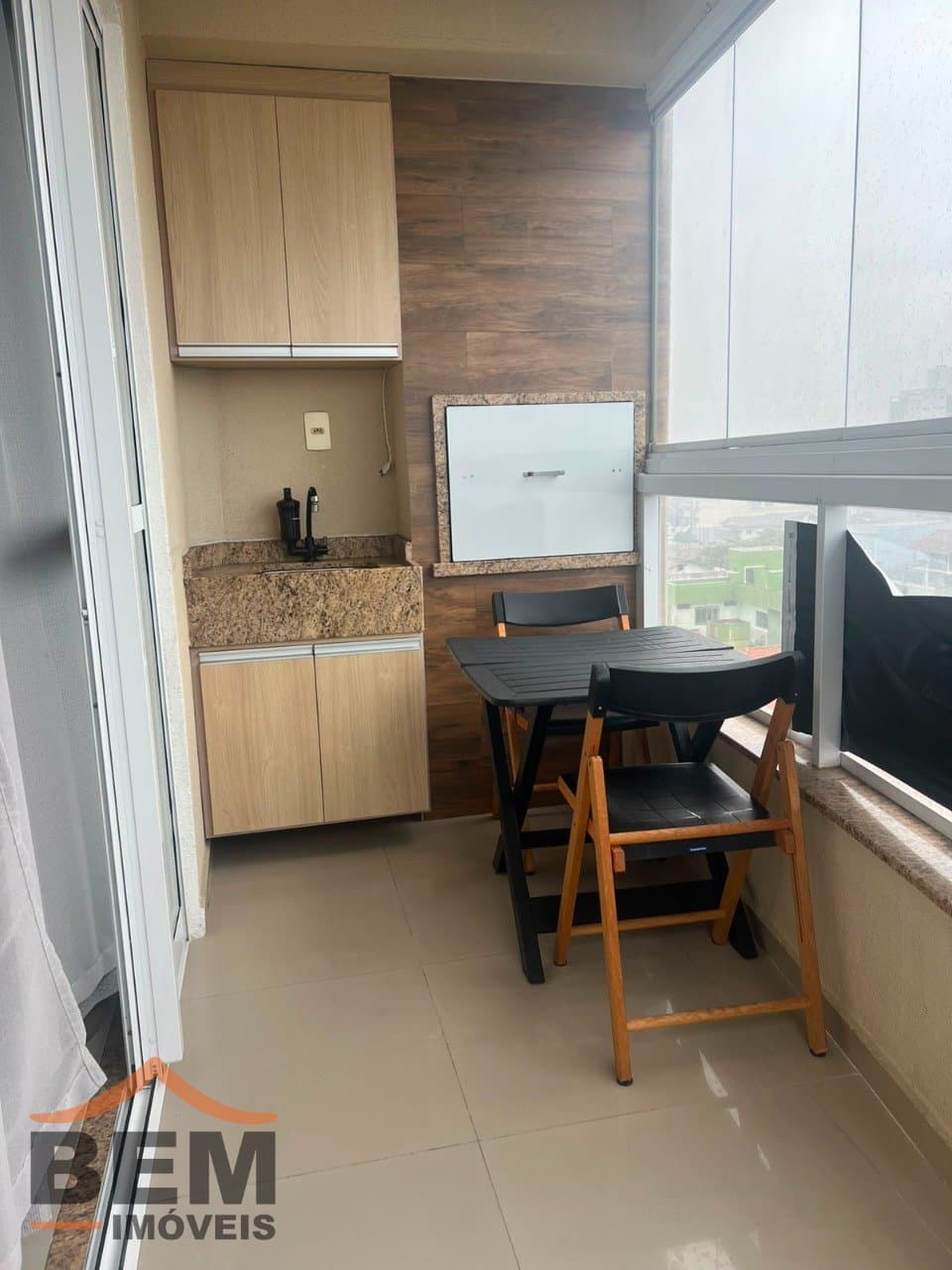 Apartamento à venda com 03 dormitórios no bairro Centro em Navegantes - SC