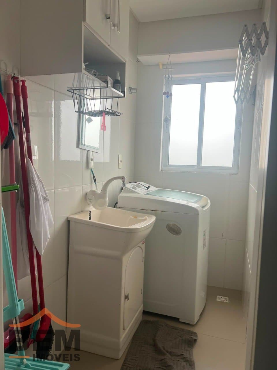 Apartamento à venda com 03 dormitórios no bairro Centro em Navegantes - SC