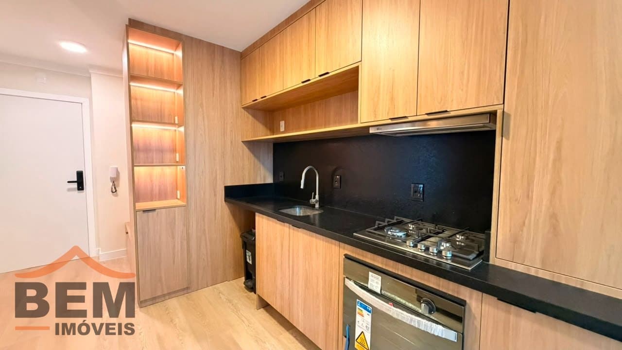 Apartamento à venda com 03 dormitórios no bairro Praia Brava em Itajaí - SC