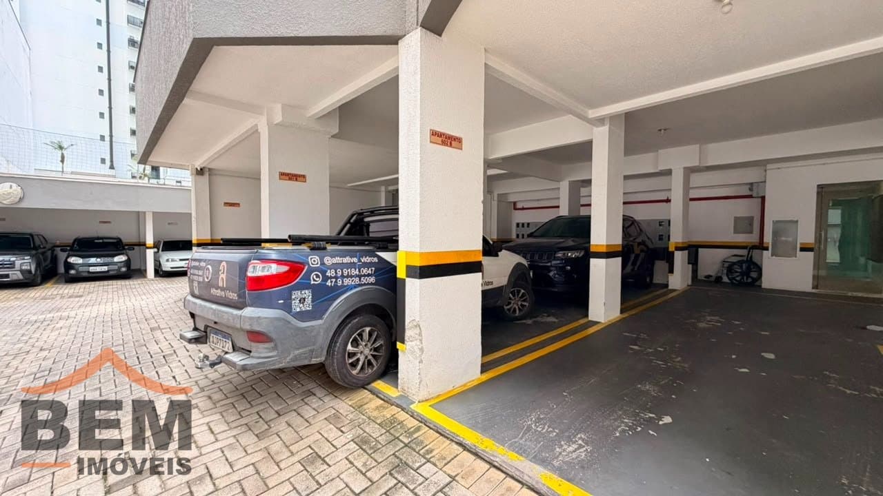 Apartamento à venda com 03 dormitórios no bairro Praia Brava em Itajaí - SC