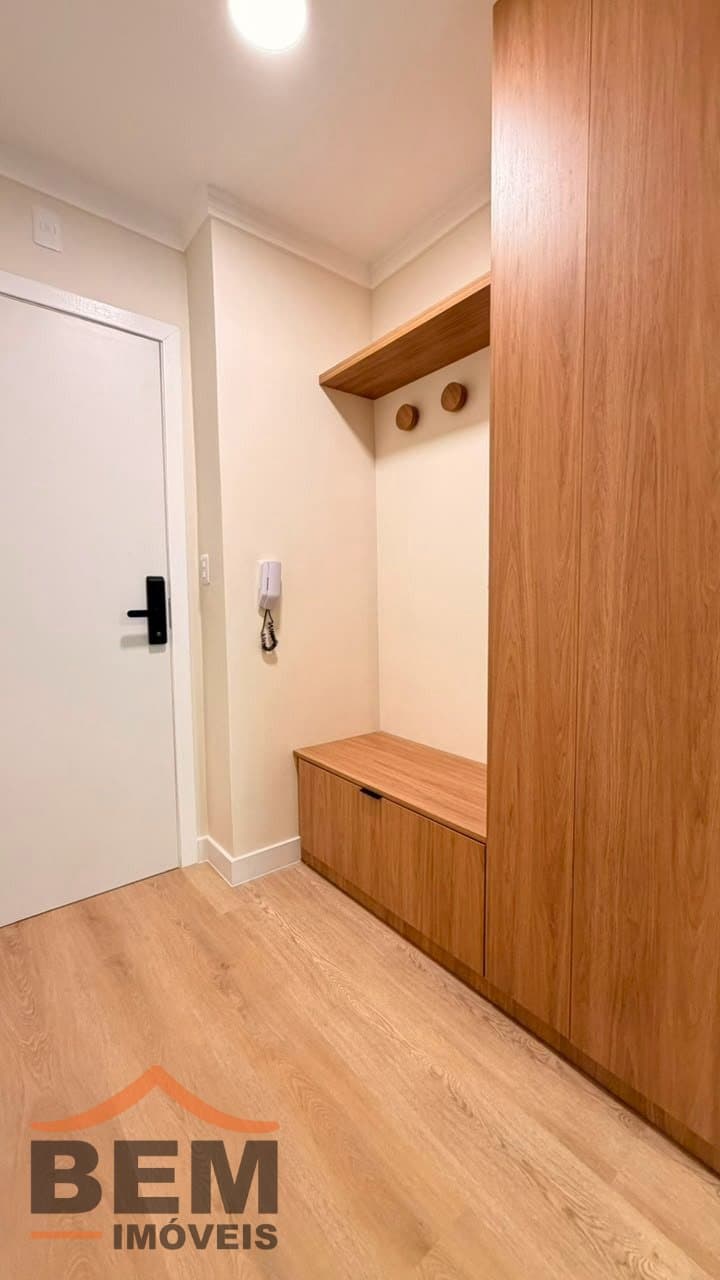 Apartamento à venda com 03 dormitórios no bairro Praia Brava em Itajaí - SC