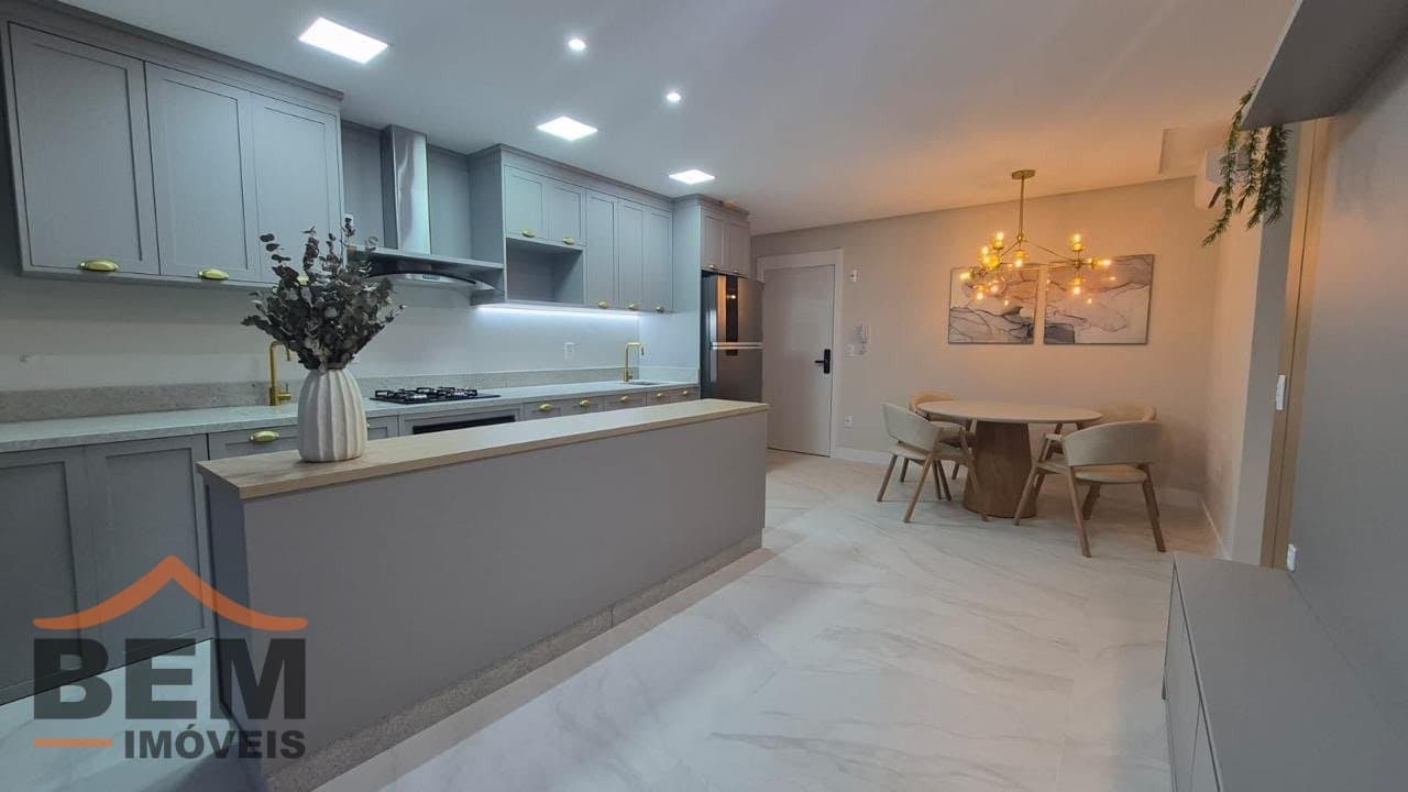 Apartamento para aluguel na Praia Brava em Itajaí