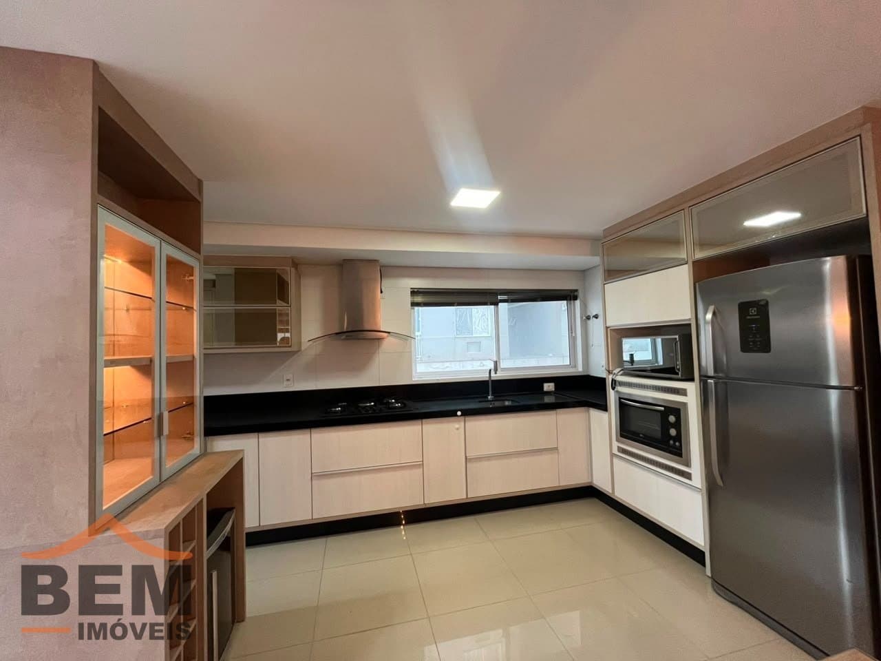 Apartamento para aluguel na Ressacada, Itajaí