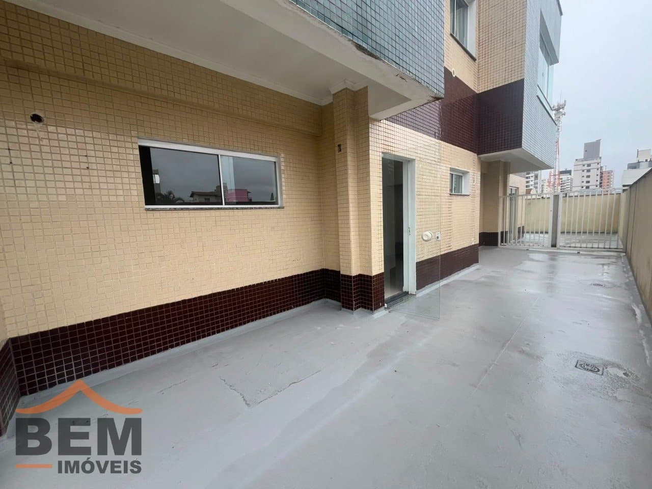 Apartamento para Locação com 1 Quarto no Centro em Navegantes-SC