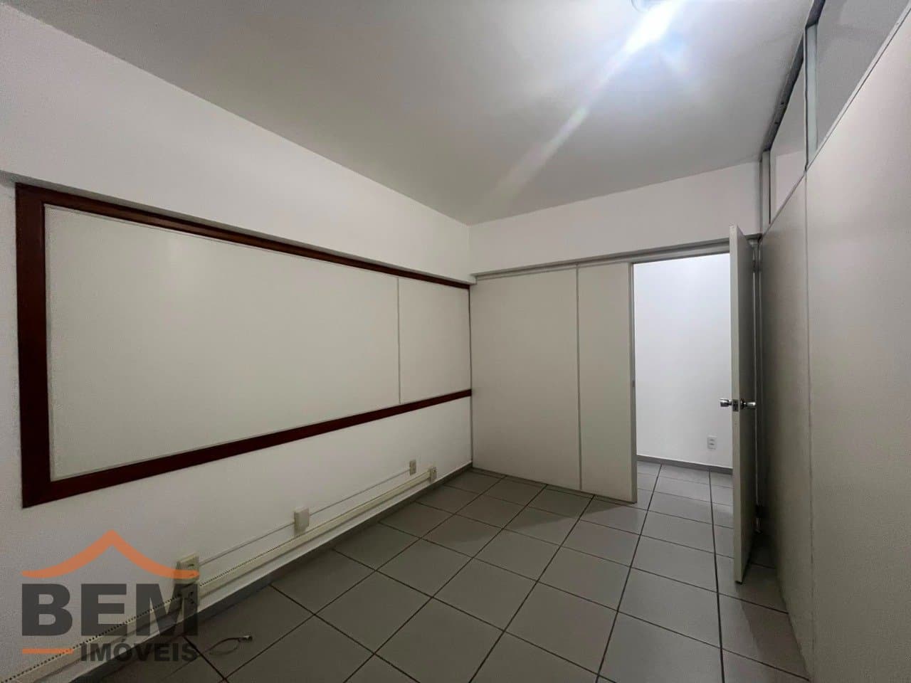 Sala Comercial para locação no bairro Centro em Itajaí-SC