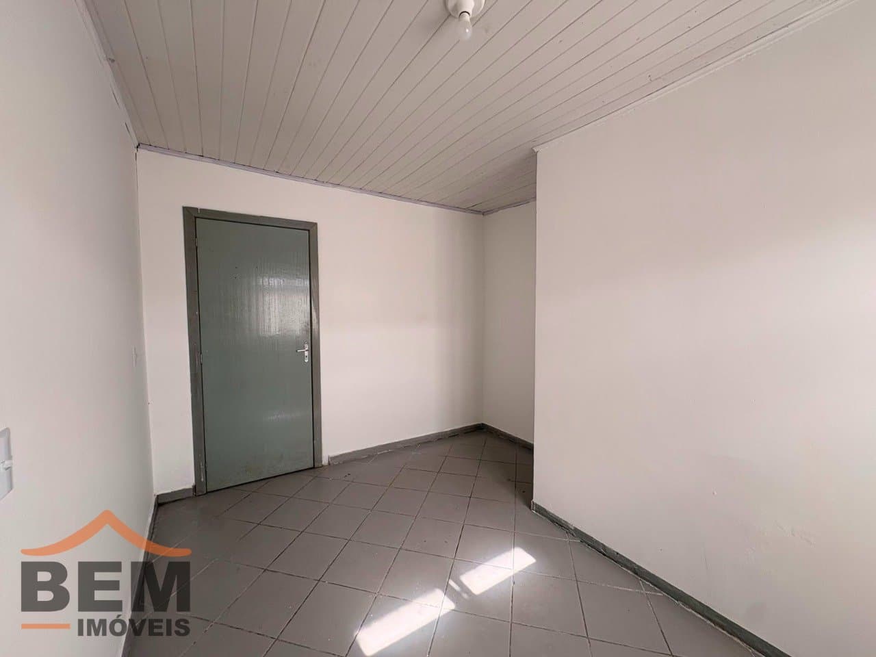 Casa localizada no bairro Cidade Nova, em Itajaí-SC