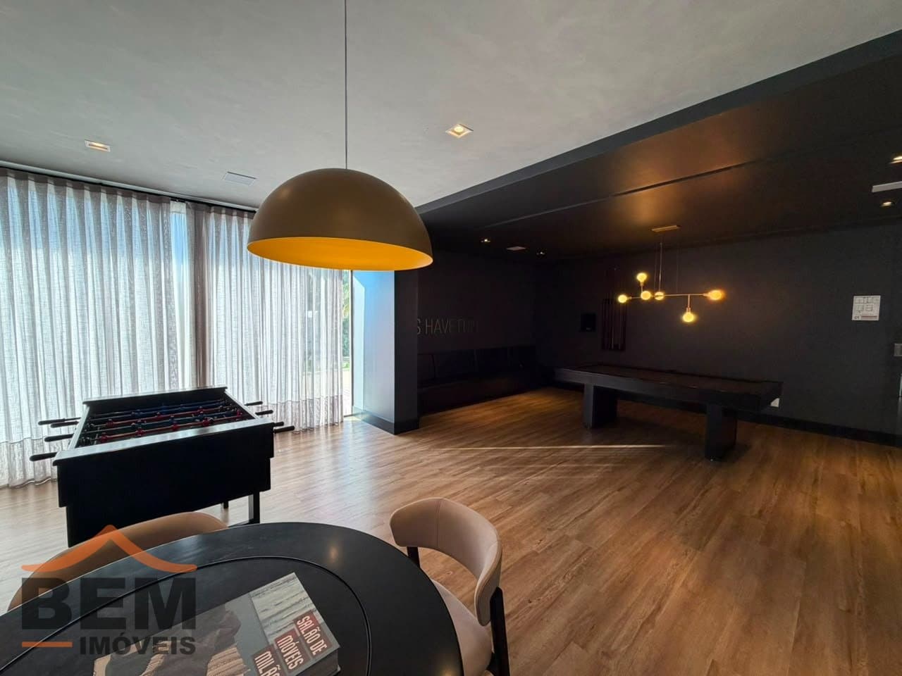Apartamento à venda com 3 dormitórios no bairro São João em Itajaí - SC