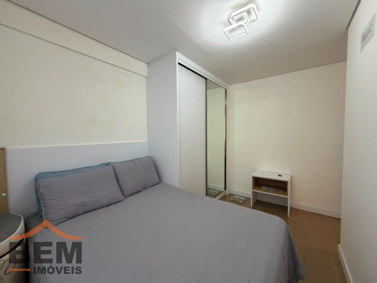 Apartamento à venda com 3 dormitórios no bairro São João em Itajaí - SC