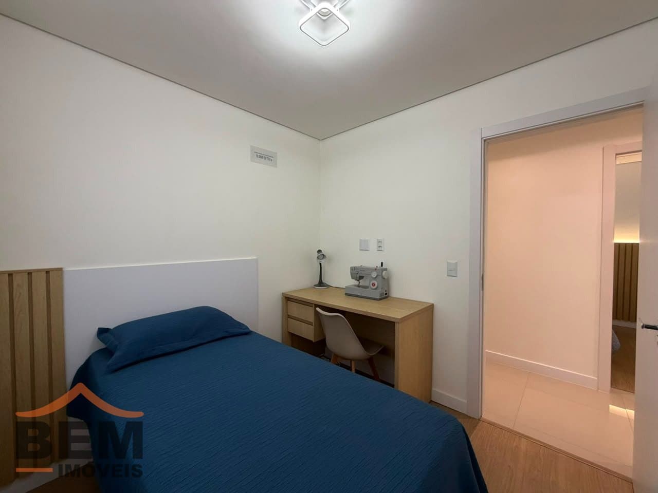 Apartamento à venda com 3 dormitórios no bairro São João em Itajaí - SC