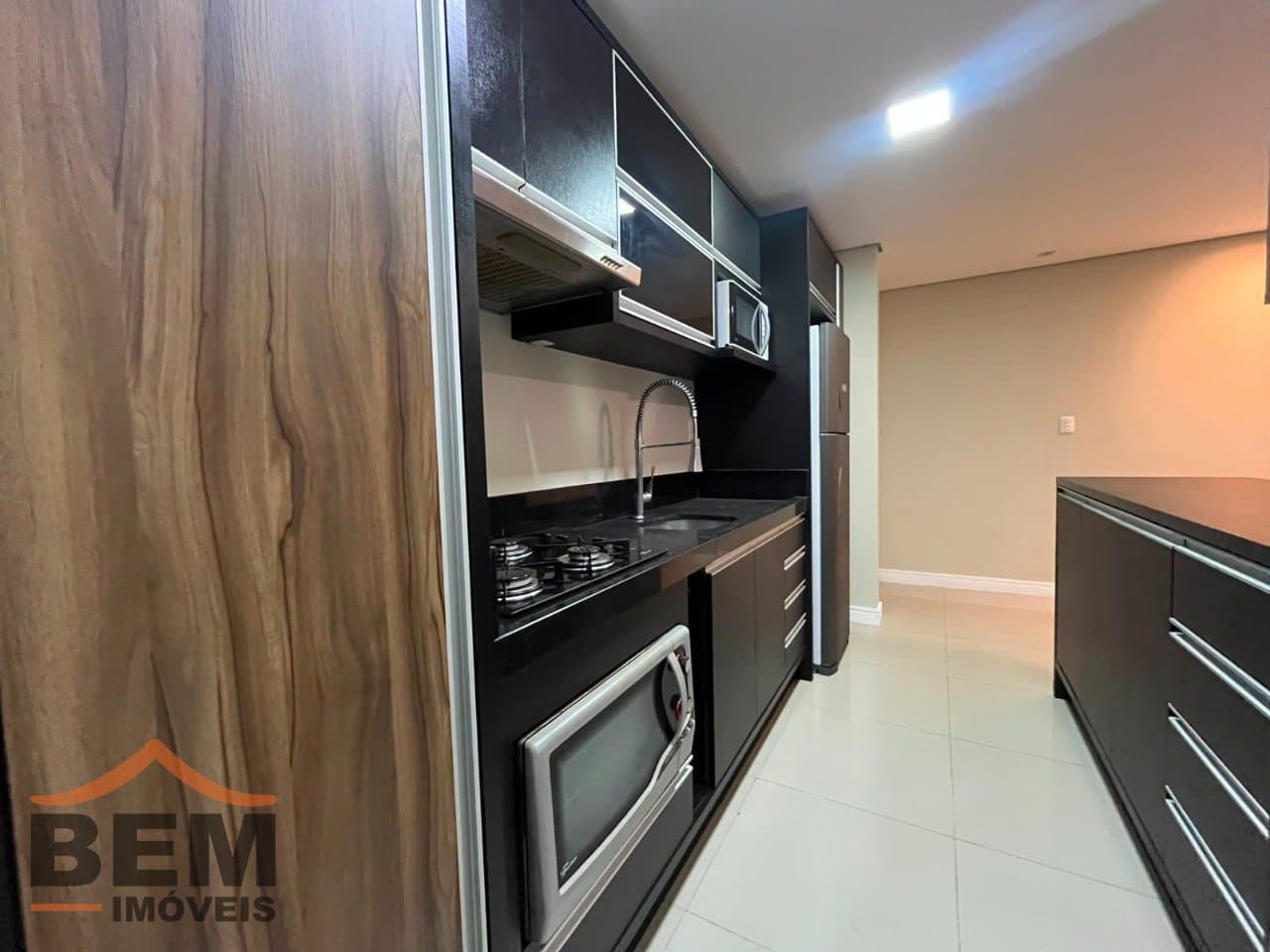 Apartamento para locação com 3 Dormitórios sendo 1 Suíte no Bairro São João em Itajaí-SC