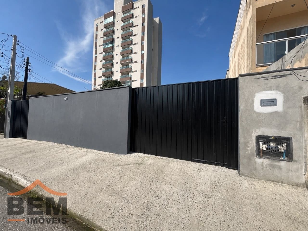 Casa para locação no bairro Cordeiros em Itajaí-SC