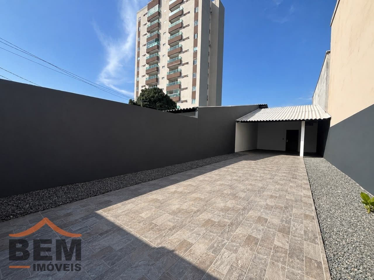 Casa para locação no bairro Cordeiros em Itajaí-SC
